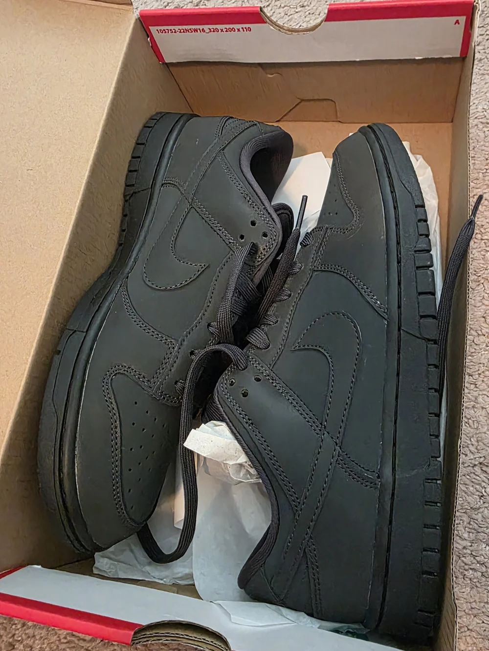 Nike Women's All-Black Low-Top Sneakers. Women's Size 9, Mens 7.5